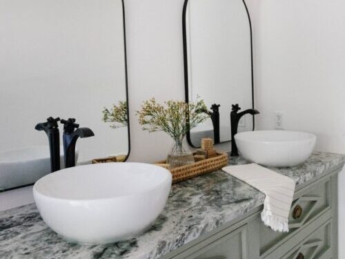 bathroom-sinks-crop